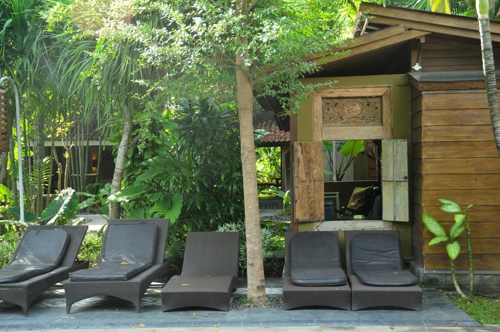 Desa Nyima Hotel Seminyak Exterior foto