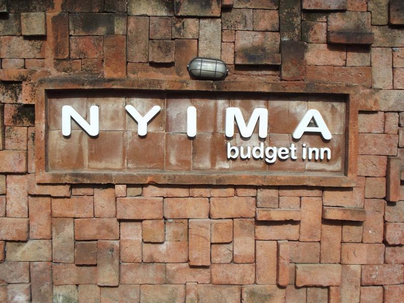 Desa Nyima Hotel Seminyak Exterior foto